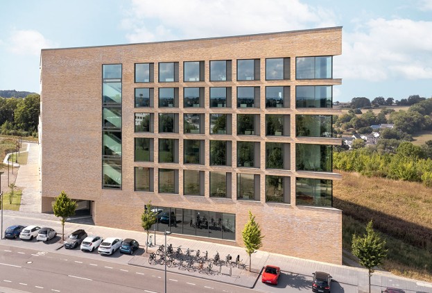 architekten-heroal-Forschungsbau-CARL-RWTH-Aachen